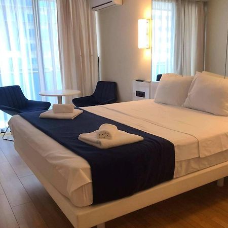 Cozy Apartments With Sea View Orbi City 1422 Batumi Exterior photo